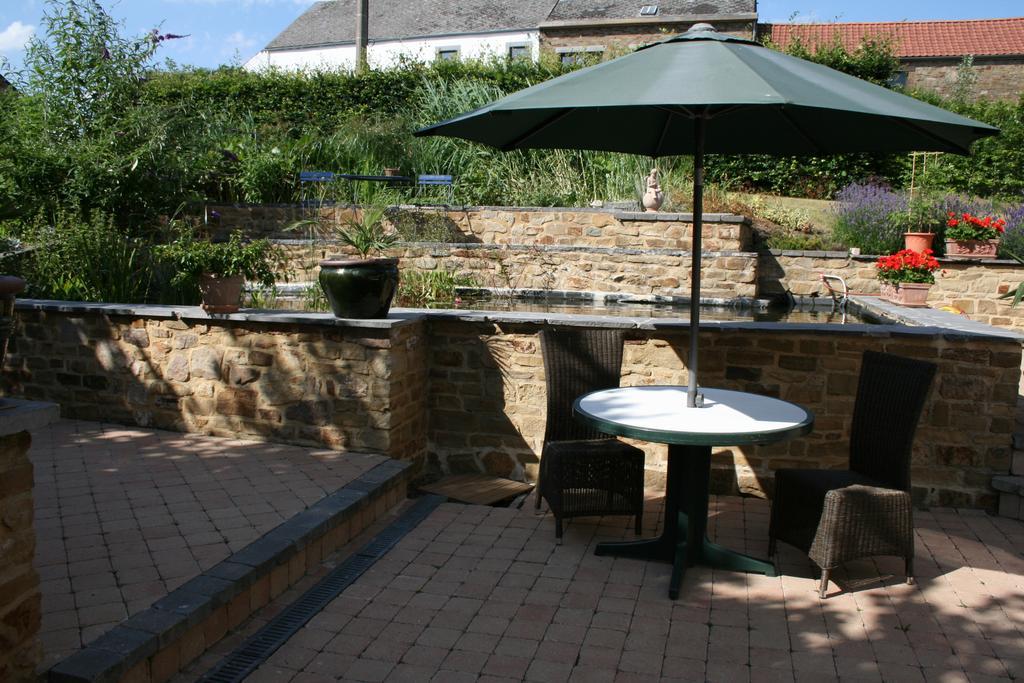 B&B Aux Anges Profondeville Exterior foto