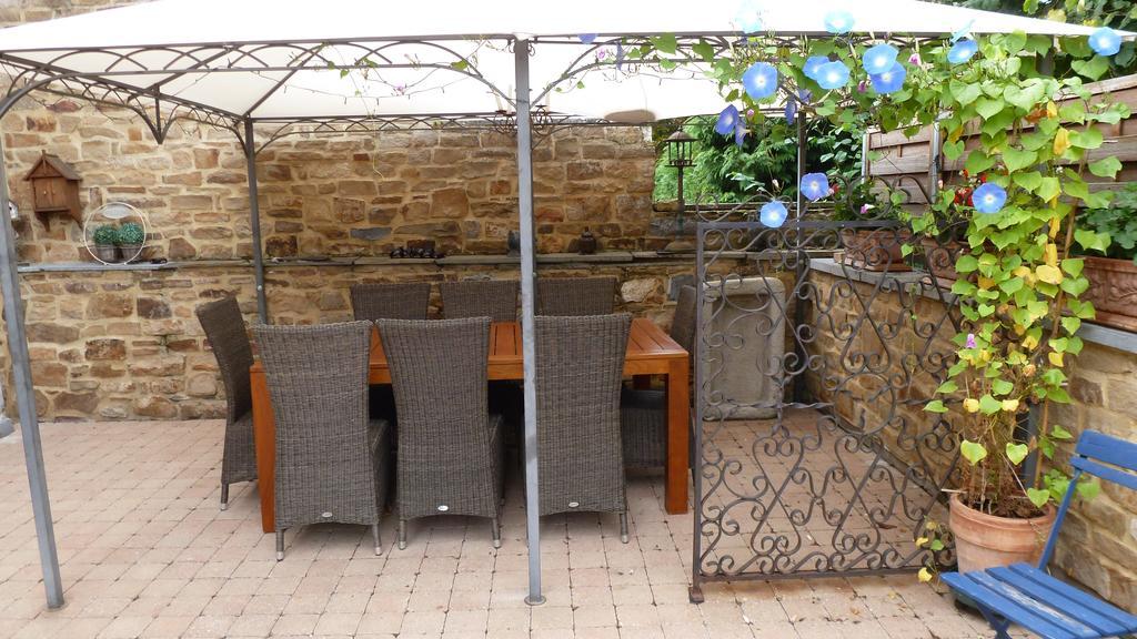 B&B Aux Anges Profondeville Exterior foto